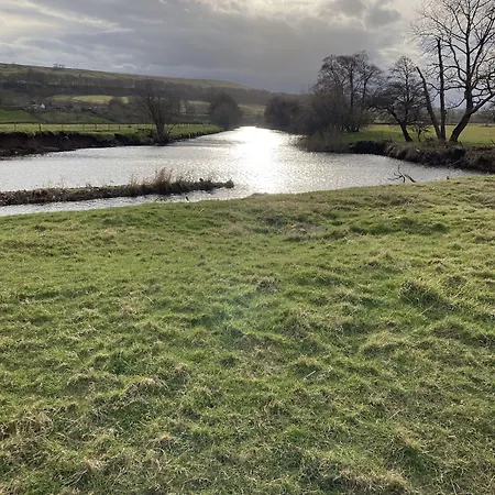 索恩斯吉尔住宿加早餐旅馆 住宿加早餐酒店 阿斯克里格